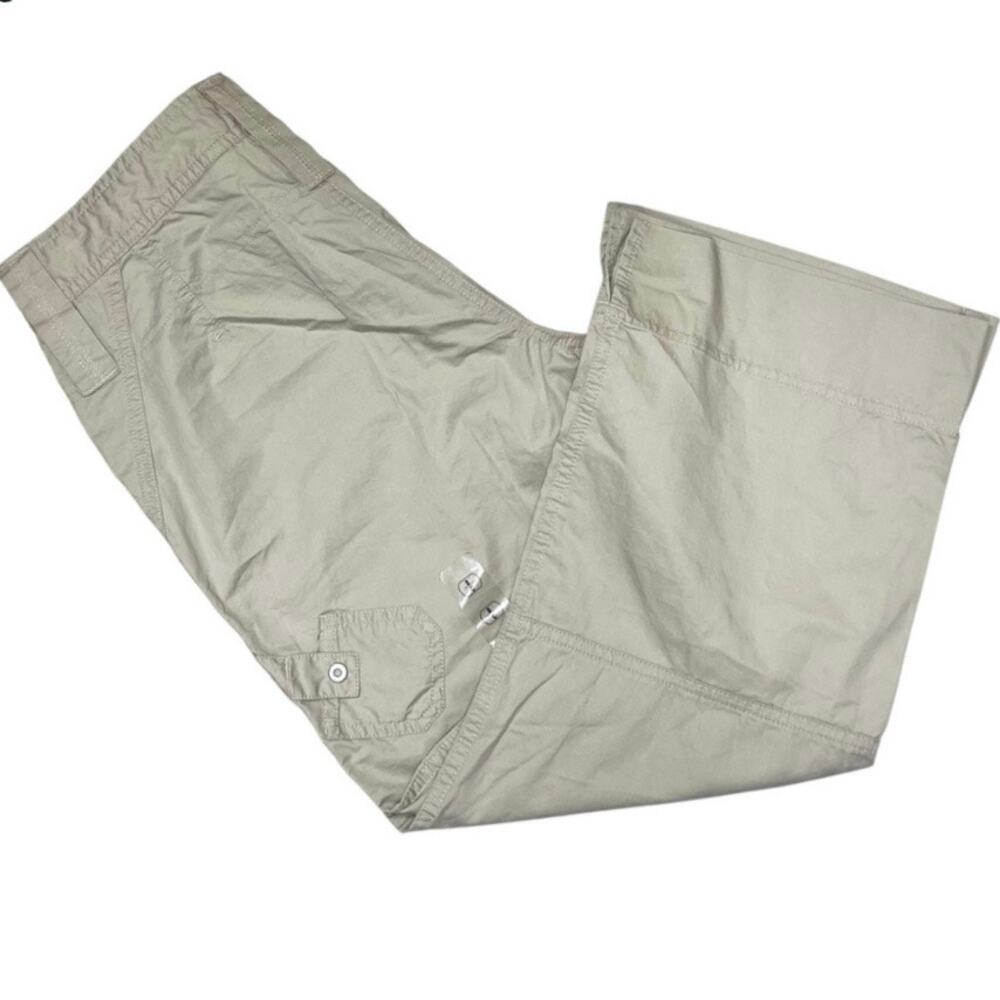 NEW Columbia Sportswear Capri Khaki Pants Womens Size 8